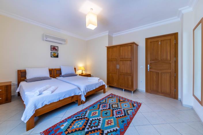 Image No.25-3 Bed Villa for sale