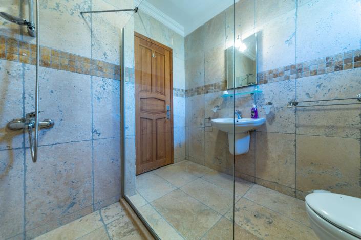 Image No.29-3 Bed Villa for sale