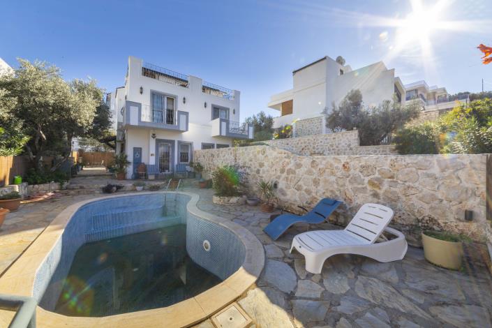 Image No.2-Villa de 2 chambres à vendre à Kalkan