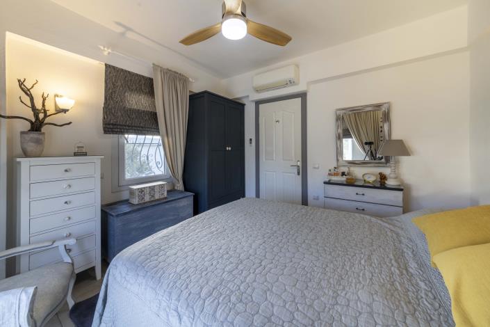 Image No.14-2 Bed Villa for sale