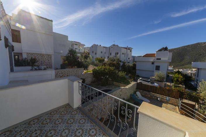 Image No.19-2 Bed Villa for sale