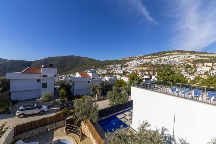 Image No.29-2 Bed Villa for sale