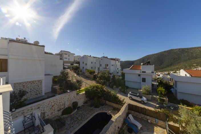 Image No.30-2 Bed Villa for sale