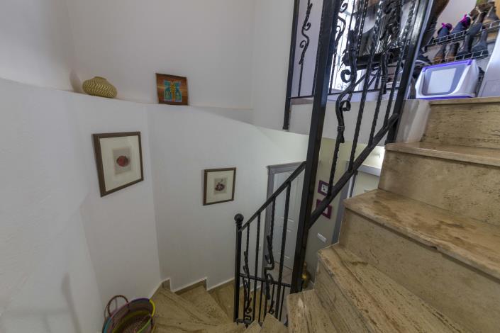 Image No.34-2 Bed Villa for sale