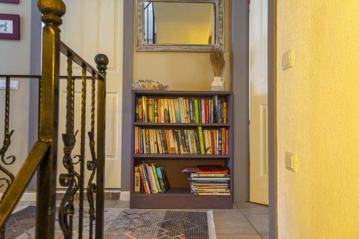 Image No.40-2 Bed Villa for sale