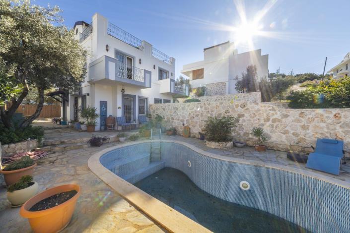 Image No.59-2 Bed Villa for sale