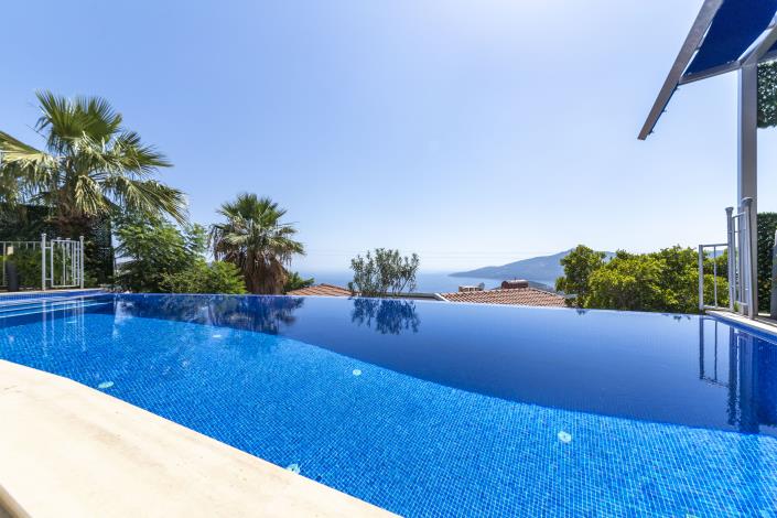 Image No.2-Villa de 4 chambres à vendre à Kalkan