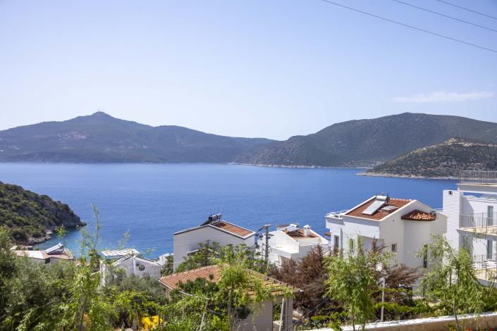 Image No.2-4 Bed Villa for sale