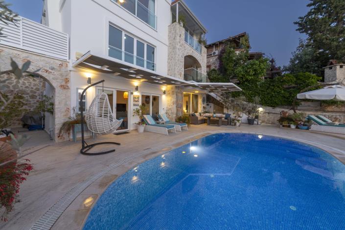 Image No.18-4 Bed Villa for sale