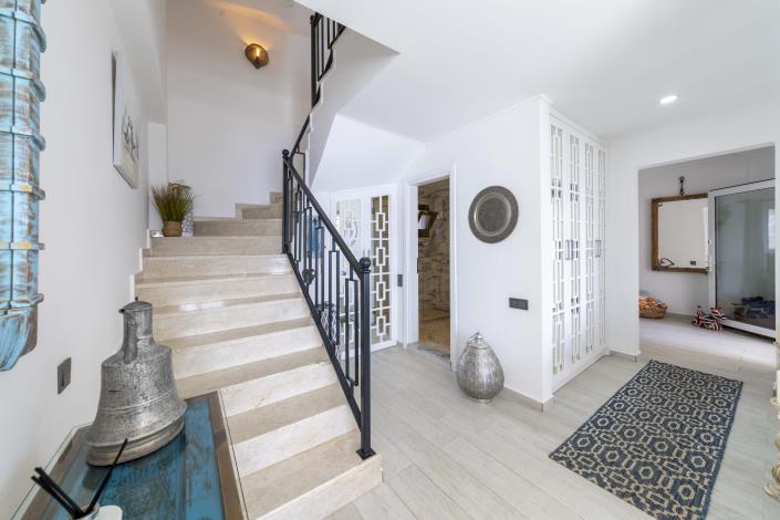 Image No.45-4 Bed Villa for sale