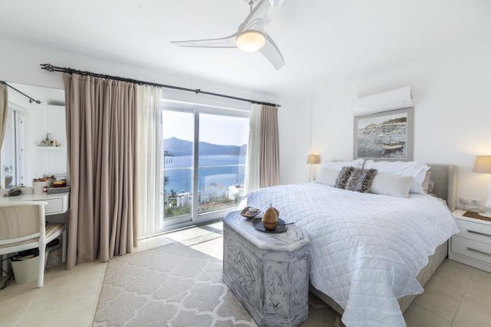 Image No.52-4 Bed Villa for sale