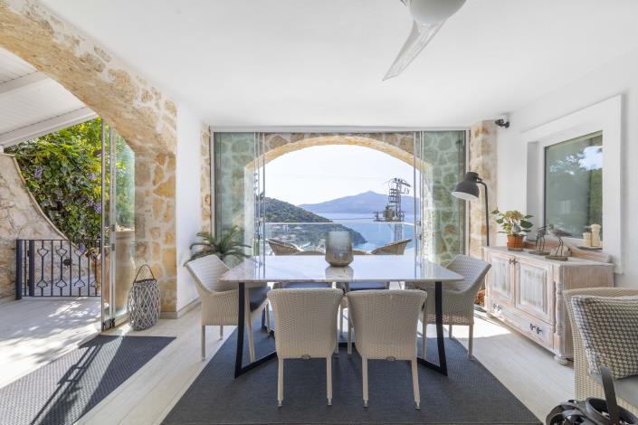 Image No.40-4 Bed Villa for sale