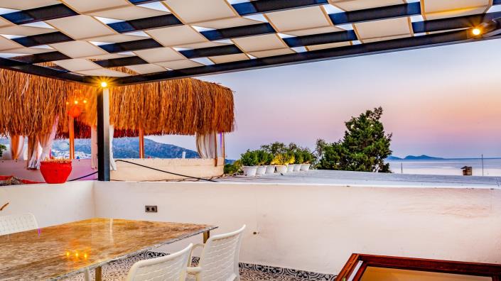 Image No.3-2 Bed Townhouse for sale