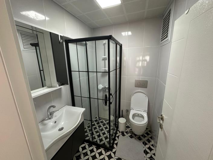 Image No.28-2 Bed Townhouse for sale