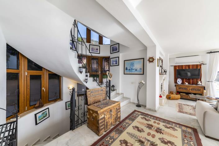 Image No.38-4 Bed Villa for sale