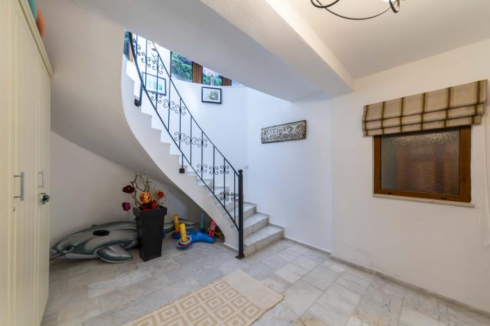 Image No.41-4 Bed Villa for sale