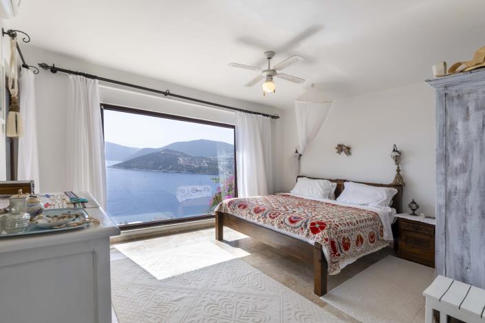 Image No.37-5 Bed Villa for sale