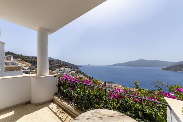 Image No.15-5 Bed Villa for sale