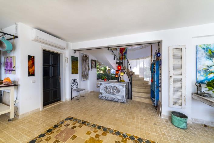 Image No.32-5 Bed Villa for sale