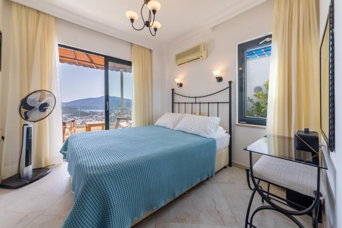 Image No.32-3 Bed Villa for sale