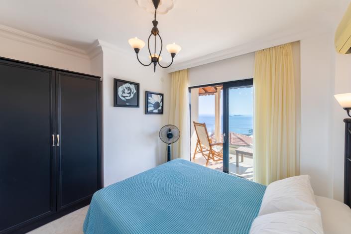 Image No.33-3 Bed Villa for sale