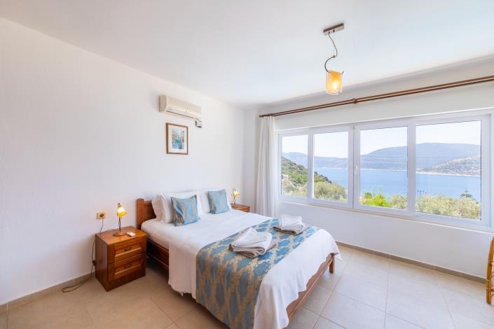 Image No.26-4 Bed Villa for sale