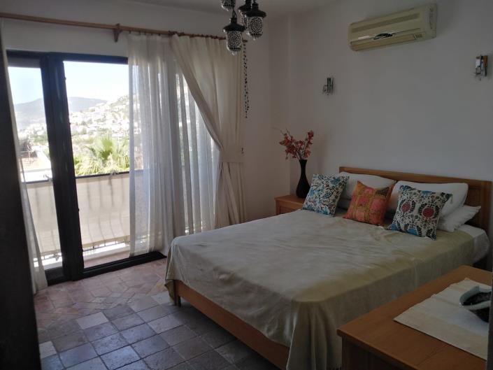 Image No.18-2 Bed Apartment for sale