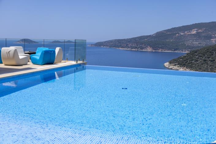 Image No.2-Villa de 6 chambres à vendre à Kalkan