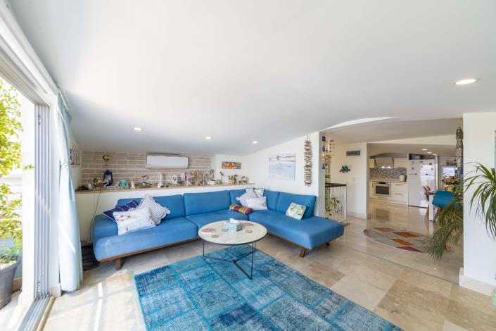 Image No.40-3 Bed Apartment for sale