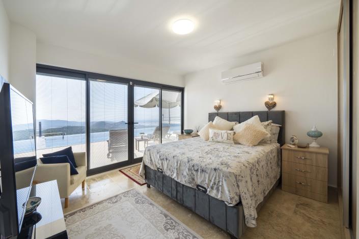 Image No.48-4 Bed Villa for sale