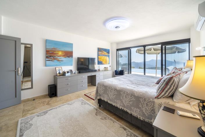 Image No.51-4 Bed Villa for sale