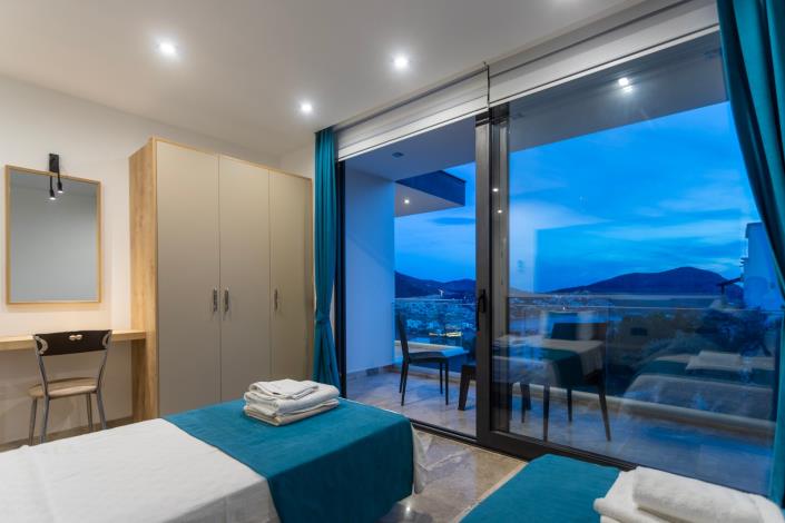 Image No.21-4 Bed Villa for sale