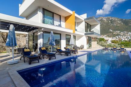 Image No.25-4 Bed Villa for sale