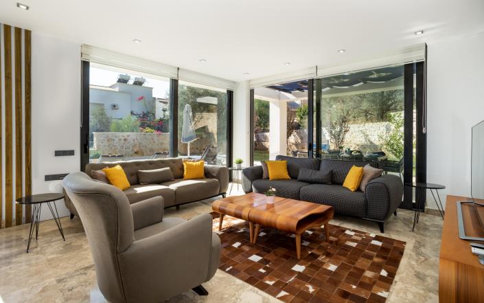 Image No.9-4 Bed Villa for sale