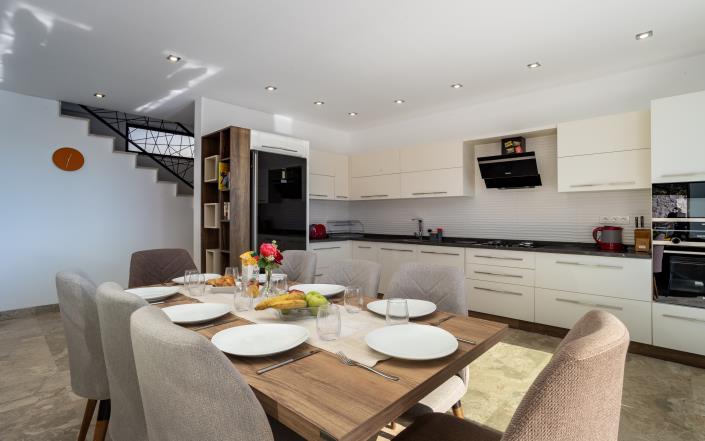 Image No.12-4 Bed Villa for sale