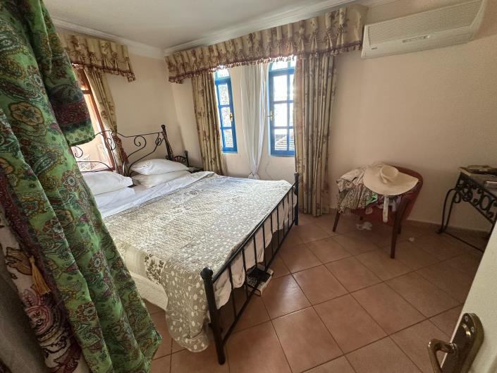 Image No.19-4 Bed Villa for sale