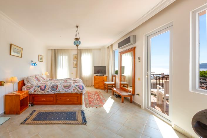 Image No.28-4 Bed Villa for sale