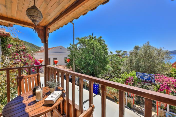 Image No.19-6 Bed Hotel for sale