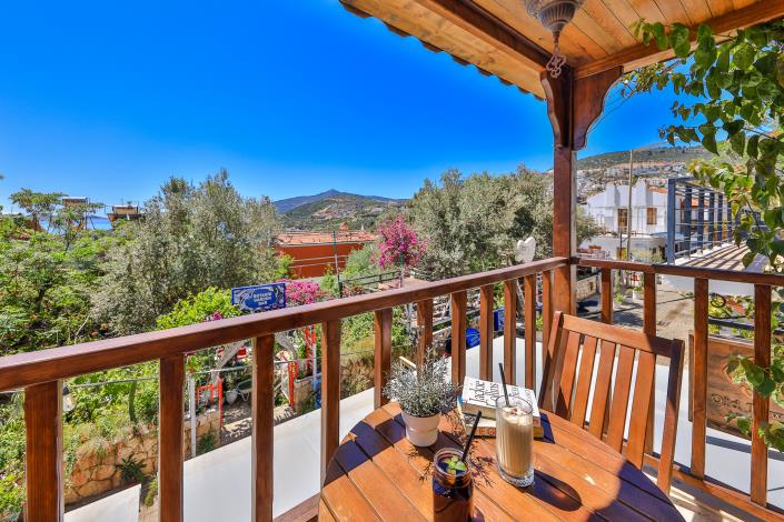 Image No.20-6 Bed Hotel for sale