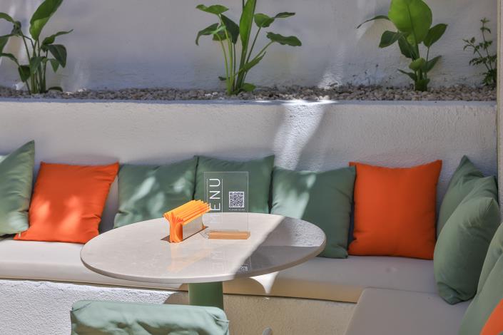 Image No.35-6 Bed Hotel for sale