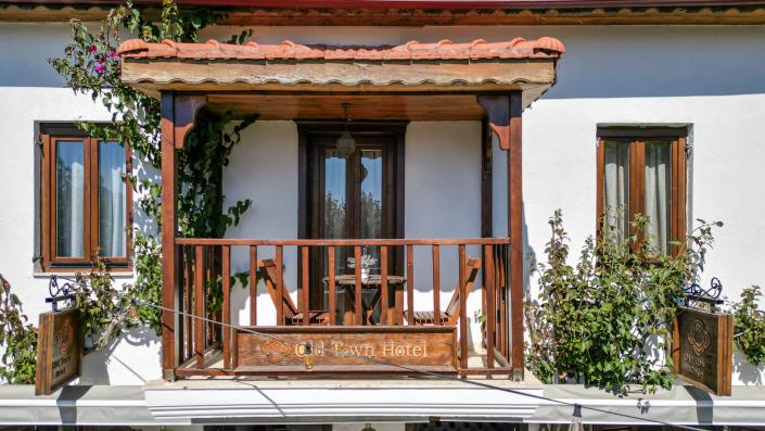 Image No.13-6 Bed Hotel for sale