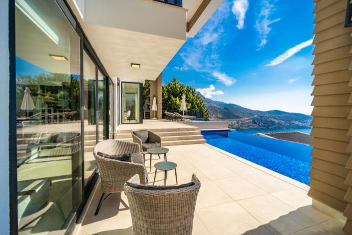 Image No.6-3 Bed Villa for sale