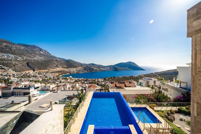 Image No.6-Villa de 5 chambres à vendre à Kalkan