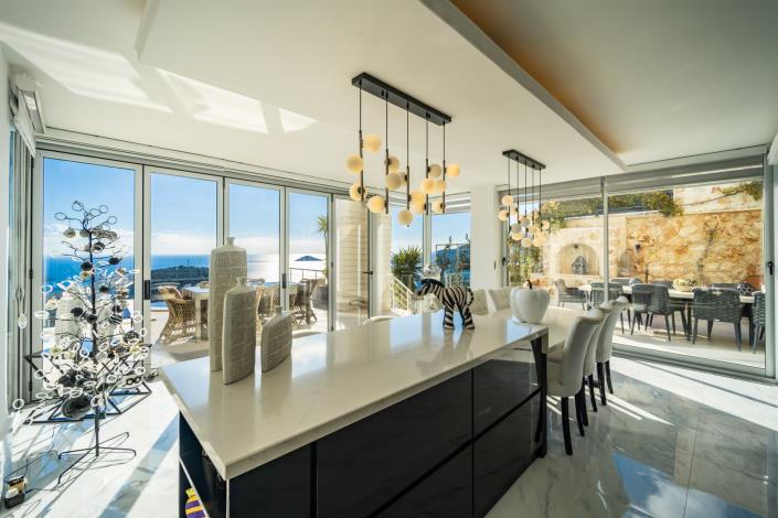 Image No.17-3 Bed Villa for sale