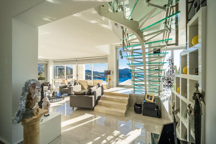 Image No.19-3 Bed Villa for sale