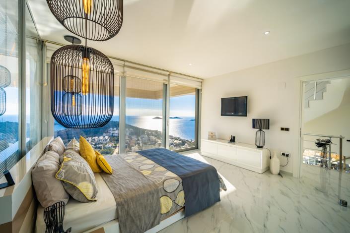 Image No.26-3 Bed Villa for sale