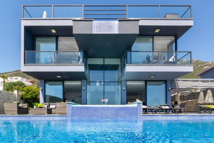 Image No.4-4 Bed Villa for sale