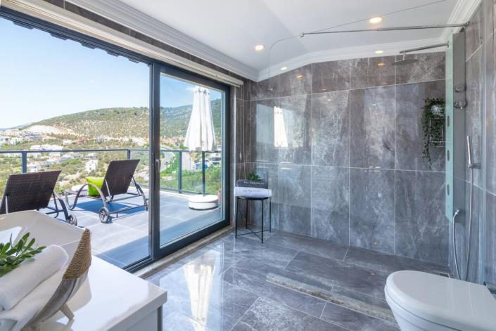 Image No.24-4 Bed Villa for sale