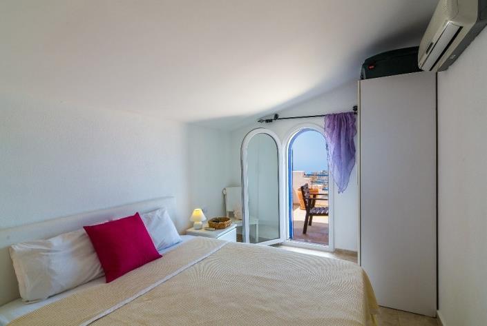 Image No.10-5 Bed Villa for sale