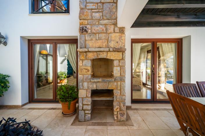 Image No.9-3 Bed Villa for sale